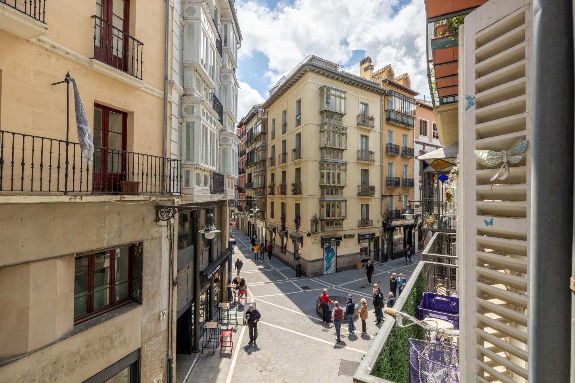 Tuapartamento Centro Pamplona - Zapateria 30 Luaran gambar